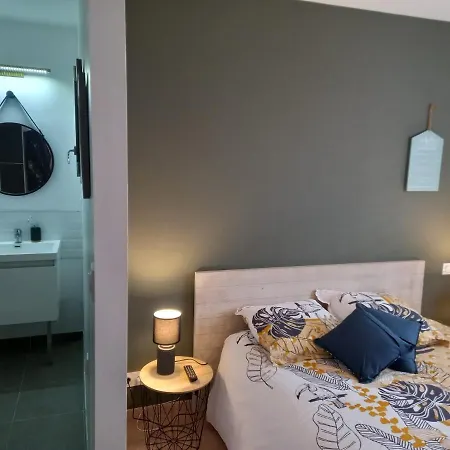 Sweet 25mn Du Puy Du Fou 度假居